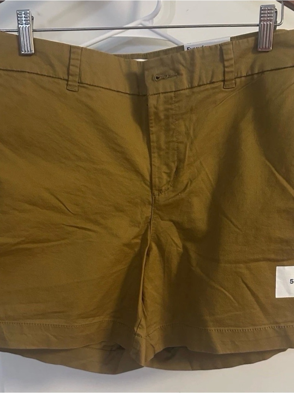 Womens Classic Chino Shorts in Olive Brown
